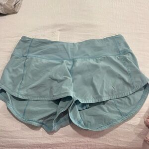 Lulu speed up shorts 2.5”